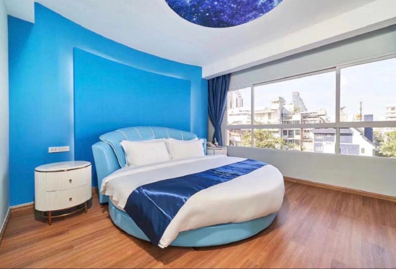 Sapphire Hotel Silom בנגקוק מראה חיצוני תמונה A bedroom at the hotel