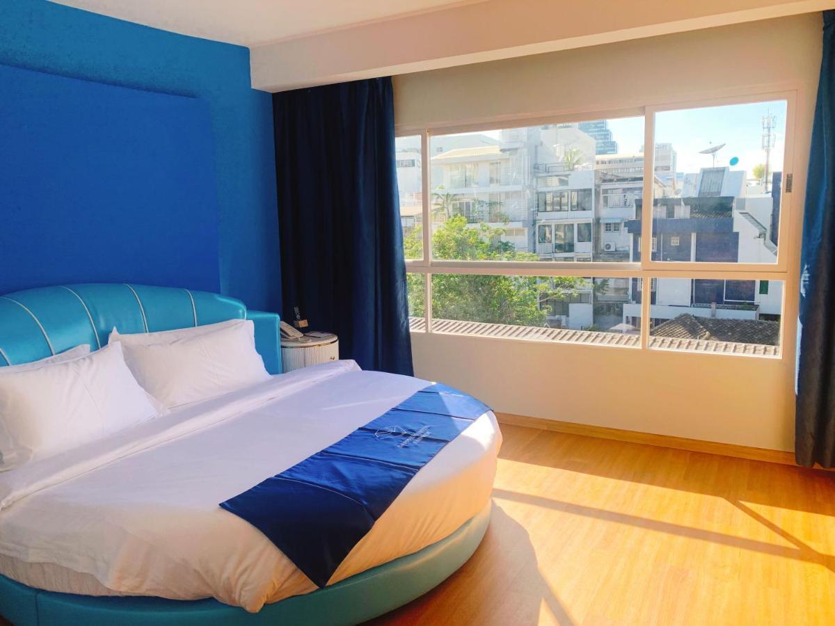 Sapphire Hotel Silom בנגקוק מראה חיצוני תמונה A bedroom at the hotel